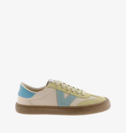 Sapatilha Victoria Barefoot OLMO de adulto em cor creme, verde pálido e azul claro, vista lateral completa.