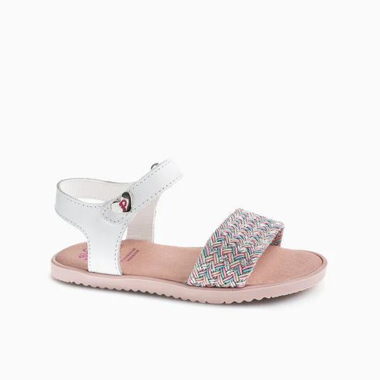 Sandália barefoot Pablosky branca com tiras iridescentes e detalhe de coração