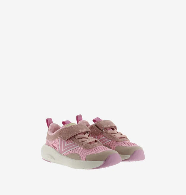 Par de sapatilhas desportivas Victoria Barefoot Kai rosa, lado a lado, evidenciando o design unissexo e os puxadores no calcanhar.